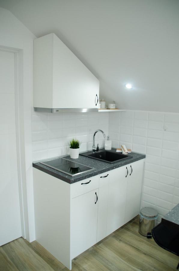 Ferienwohnung Harmonija Lux Vrdnik Exterior foto